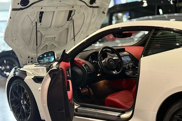 Used Jaguar F-TYPE 2019 2.0T Hardtop Version Interior 5