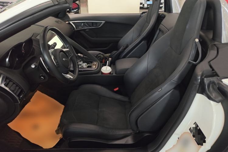 Used Jaguar F-TYPE 2019 2.0T Convertible Edition Left Front Seat