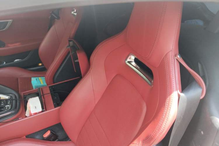 Used Jaguar F-TYPE 2019 2.0T Hardtop Version Left Rear Seat