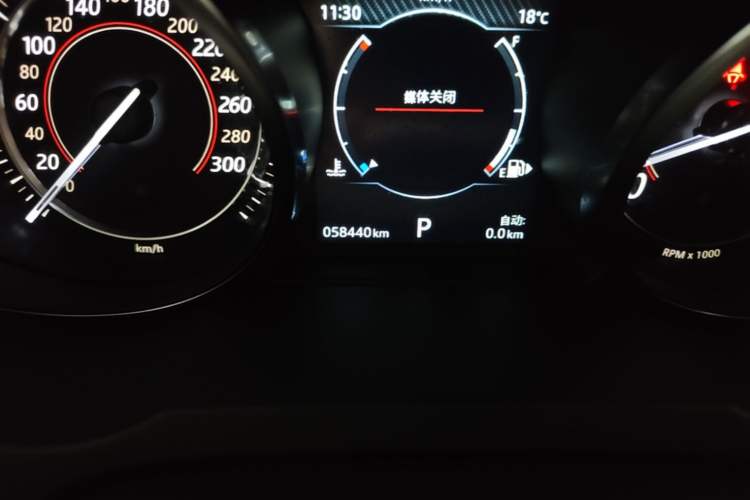 Used Jaguar F-TYPE 2019 2.0T Convertible Edition Odometer Close Up