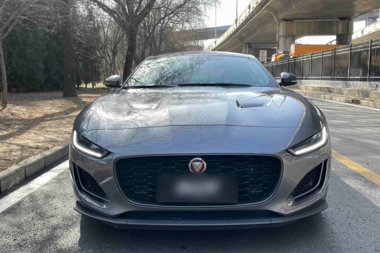Used Jaguar F-TYPE 2021 P300 Rear-Drive First Edition Hardtop Version Exterior 2