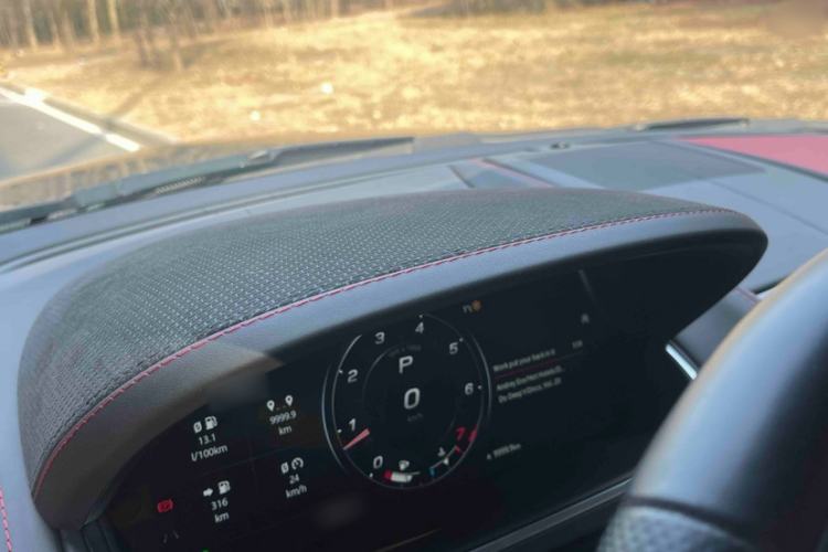 Used Jaguar F-TYPE 2021 P300 Rear-Drive First Edition Hardtop Version Interior 5