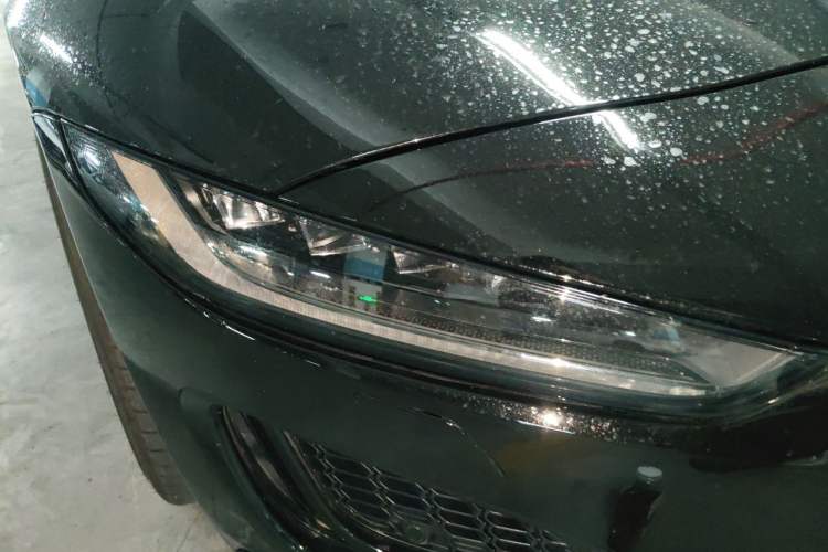 Used Jaguar F-TYPE 2021 P300 Rear-Drive First Edition Hardtop Version Right Front Headlight