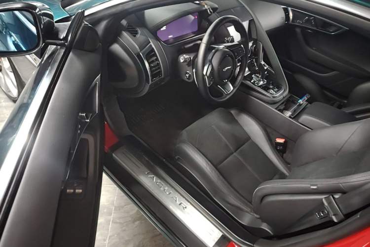 Used Jaguar F-TYPE 2021 P300 Rear-Drive Hardtop Version Driver Seat