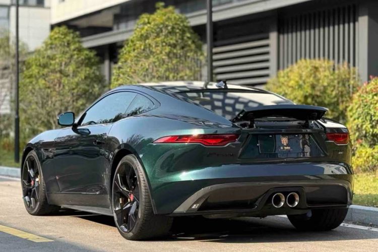 Used Jaguar F-TYPE 2021 P380 All-Wheel-Drive R-Dynamic Hardtop Version Exterior 4