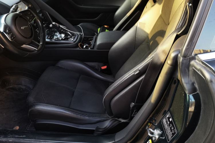 Used Jaguar F-TYPE 2021 P300 Rear-Drive Hardtop Version Left Rear Seat