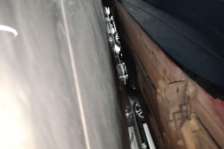 Used Jaguar F-TYPE 2021 P300 Rear-Drive Hardtop Version Left Side Sill
