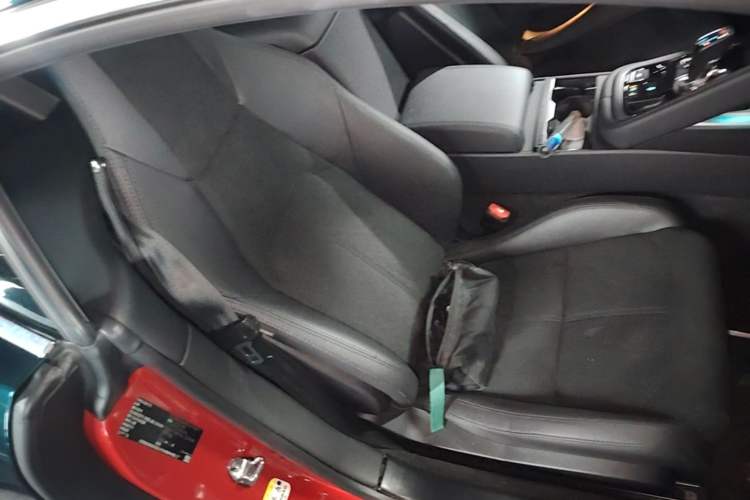 Used Jaguar F-TYPE 2021 P300 Rear-Drive Hardtop Version Right Front Seat