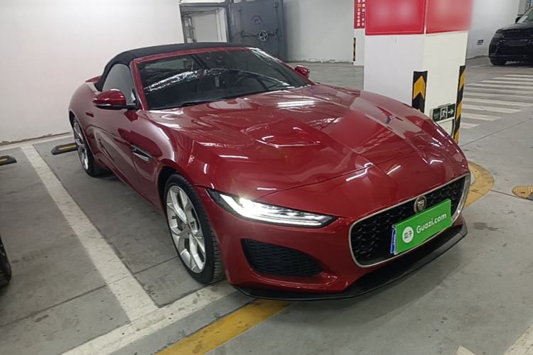 Used Jaguar F-TYPE 2021 P300 Rear-Drive Convertible Edition Front Right 45 Deg