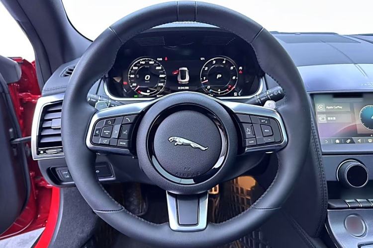 Used Jaguar F-TYPE 2021 P300 Rear-Drive Hardtop Version Interior 1