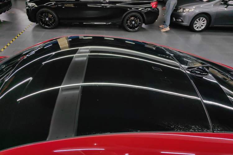Used Jaguar F-TYPE 2021 P300 Rear-Drive Hardtop Version Roof