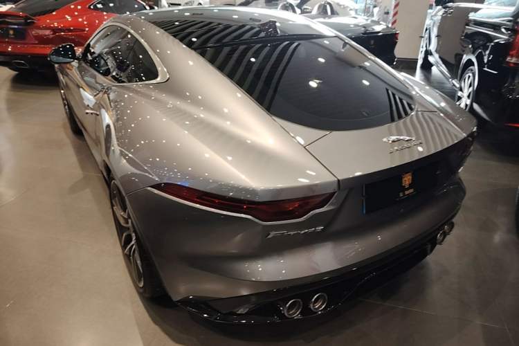 Used Jaguar F-TYPE 2021 P380 All-Wheel-Drive R-Dynamic Hardtop Version Rear Left 45 Deg