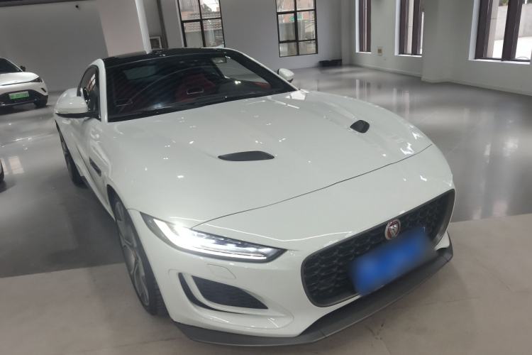 Used Jaguar F-TYPE 2021 P300 Rear-Drive First Edition Hardtop Version Exterior 2