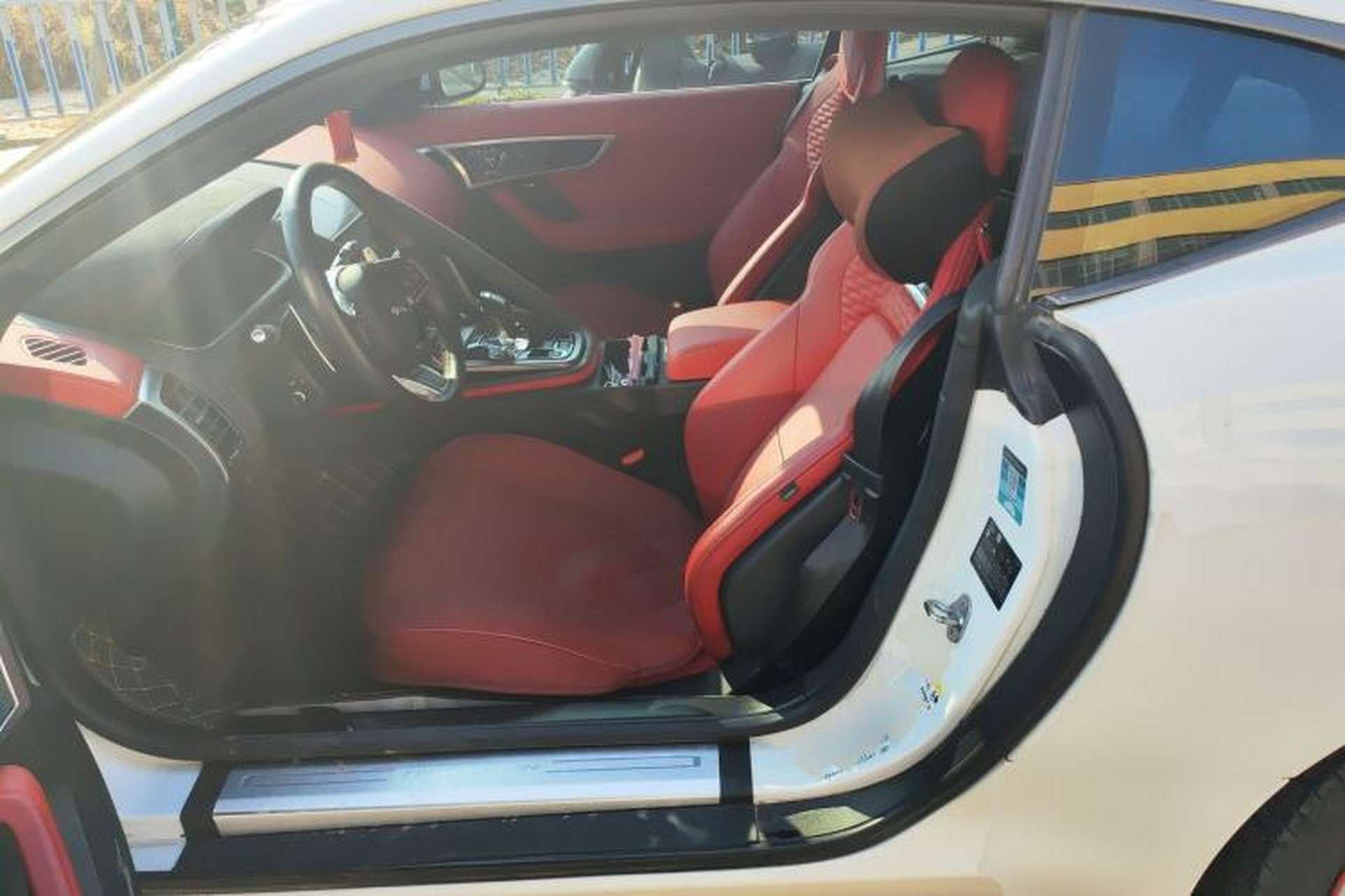 Used Jaguar F-TYPE 2021 P300 Rear-Drive First Edition Hardtop Version Left Front Seat