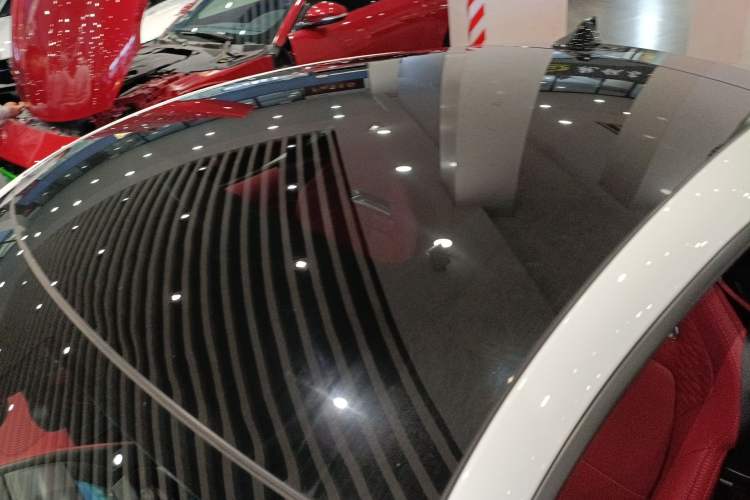 Used Jaguar F-TYPE 2021 P300 Rear-Drive First Edition Hardtop Version Roof