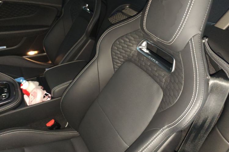 Used Jaguar F-TYPE 2022 P300 Hardtop Version R-DYNAMIC BLACK Interior 4