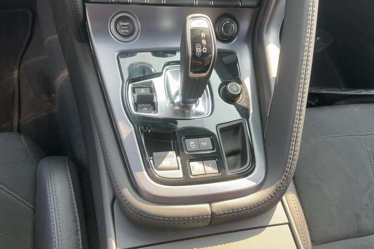 Used Jaguar F-TYPE 2022 P300 Hardtop Version Gear Lever