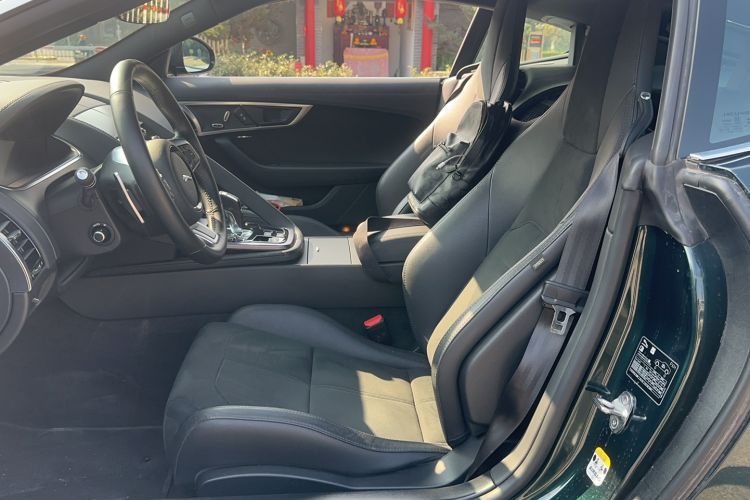 Used Jaguar F-TYPE 2022 P300 Hardtop Version Left Front Seat