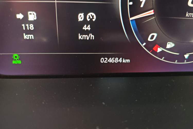 Used Jaguar F-TYPE 2022 P300 Hardtop Version R-DYNAMIC BLACK Odometer Close Up
