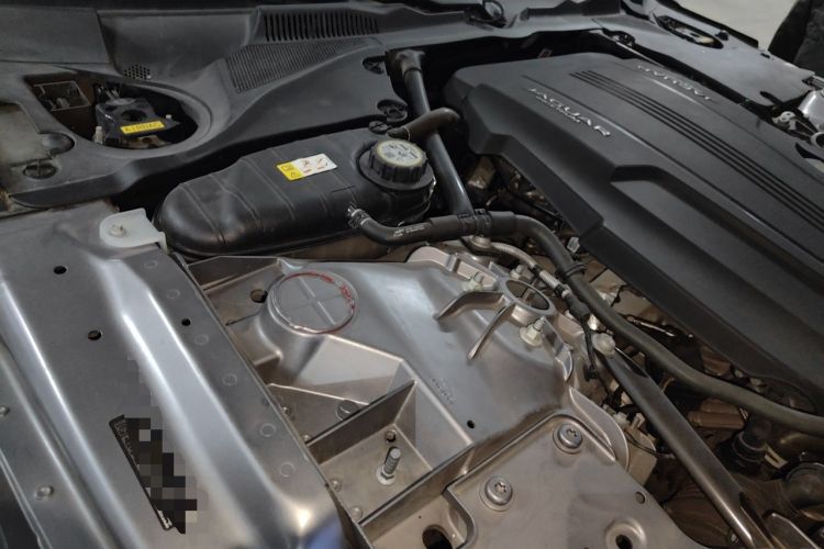 Used Jaguar F-TYPE 2022 P300 Hardtop Version R-DYNAMIC BLACK Engine Bay Right