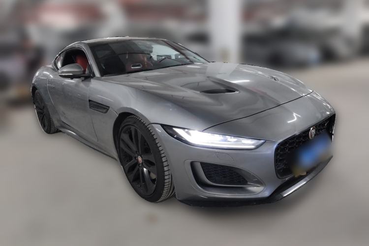 Used Jaguar F-TYPE 2022 P300 Hardtop Version R-DYNAMIC BLACK Front Right 45 Deg