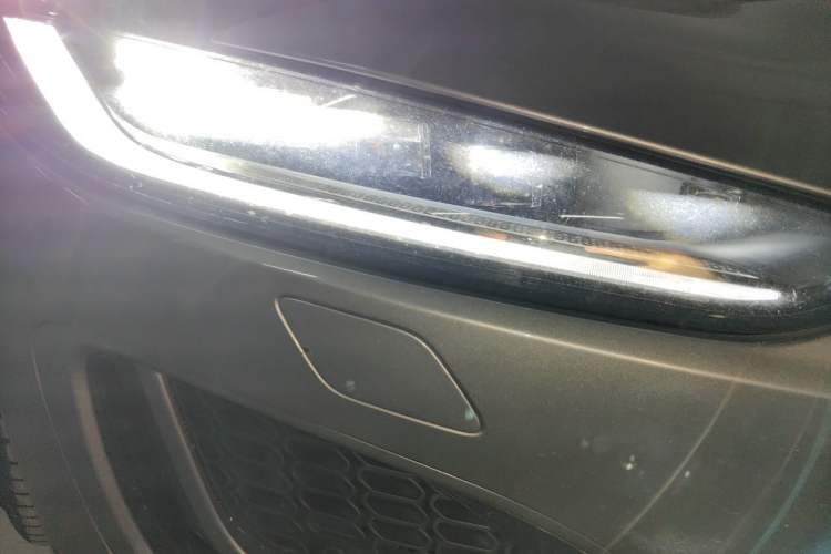 Used Jaguar F-TYPE 2022 P300 Hardtop Version R-DYNAMIC BLACK Right Front Headlight