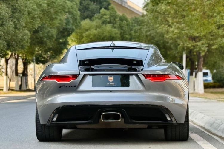 Used Jaguar F-TYPE 2023 P300 Hardtop Version R-DYNAMIC BLACK Exterior 6