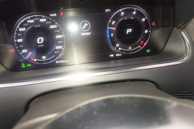 Used Jaguar F-TYPE 2023 P300 Hardtop Version R-DYNAMIC BLACK Instrument Cluster