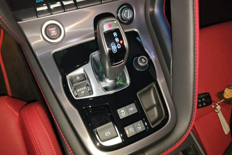Used Jaguar F-TYPE 2024 P300 75th Anniversary Limited-Edition Hardtop Version Gear Lever