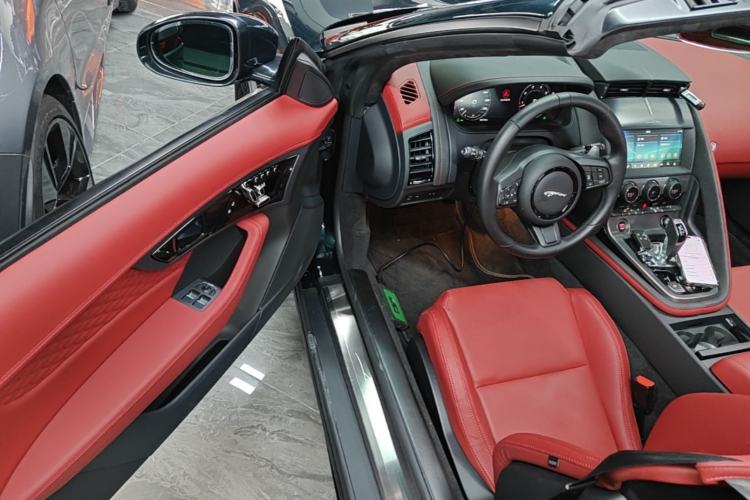 Used Jaguar F-TYPE 2024 P300 75th Anniversary Collector's Convertible Edition Driver Seat