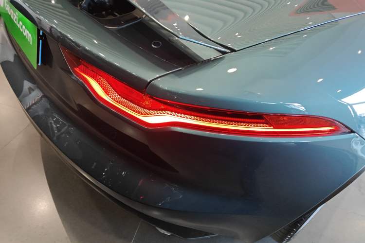 Used Jaguar F-TYPE 2024 P300 75th Anniversary Collector's Convertible Edition Exterior 6