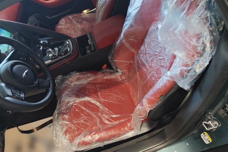 Used Jaguar F-TYPE 2024 P300 75th Anniversary Collector's Convertible Edition Interior 4