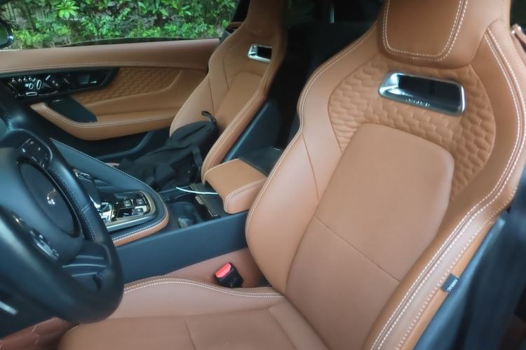 Used Jaguar F-TYPE 2024 P300 75th Anniversary Limited-Edition Hardtop Version Left Rear Seat