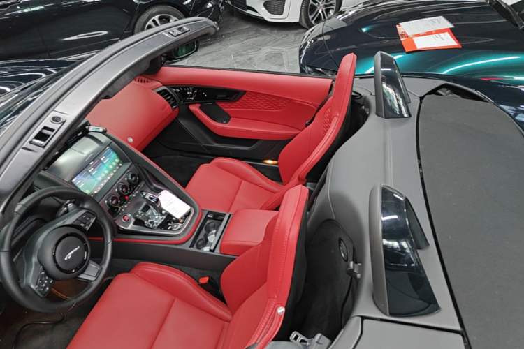 Used Jaguar F-TYPE 2024 P300 75th Anniversary Collector's Convertible Edition Roof
