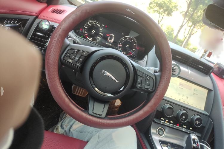 Used Jaguar F-TYPE 2024 P300 75th Anniversary Limited-Edition Hardtop Version Steering Wheel