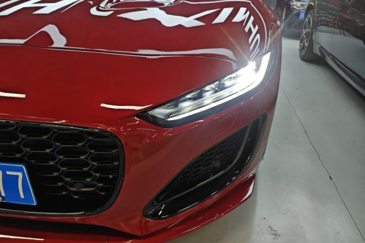 Used Jaguar F-TYPE 2024 P300 75th Anniversary Limited-Edition Hardtop Version Left Front Headlight