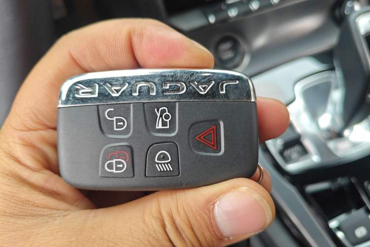 Used Jaguar F-TYPE 2024 P300 75th Anniversary Limited-Edition Hardtop Version Vehicle Key