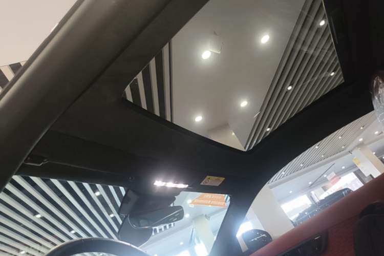 Used Jaguar F-TYPE 2024 P300 75th Anniversary Limited-Edition Hardtop Version Headliner