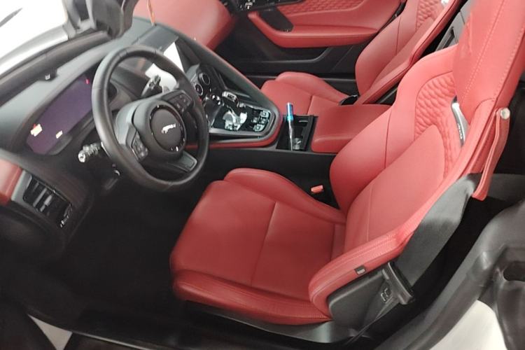 Used Jaguar F-TYPE 2024 P300 75th Anniversary Collector's Convertible Edition Left Front Seat