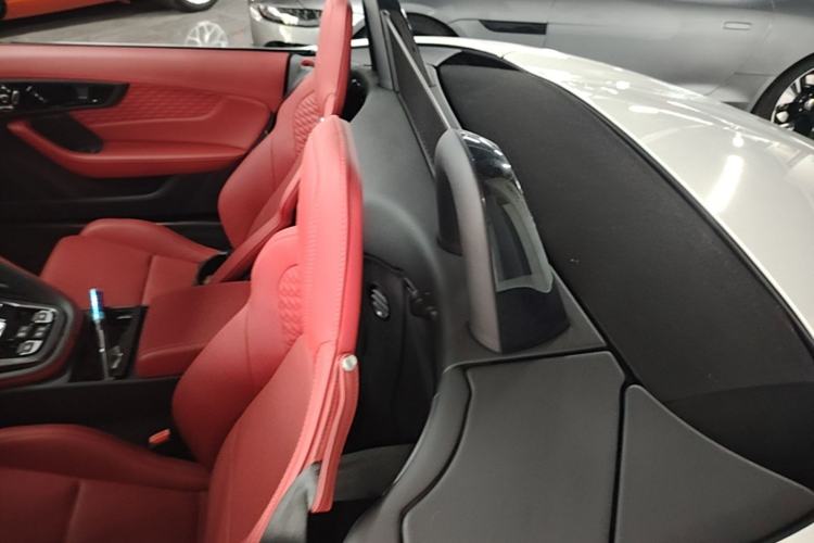 Used Jaguar F-TYPE 2024 P300 75th Anniversary Collector's Convertible Edition Left Rear Seat
