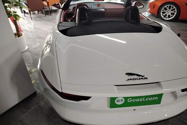 Used Jaguar F-TYPE 2024 P300 75th Anniversary Collector's Convertible Edition Rear Left 45 Deg