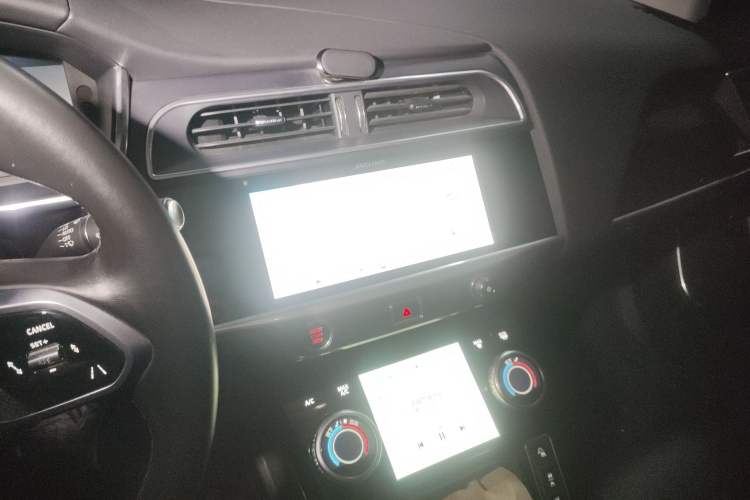Used Jaguar I-PACE 2018 EV400 HSE Audio And AC Panel