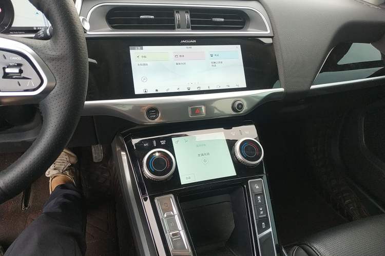 Used Jaguar I-PACE 2018 EV400 S Audio And AC Panel