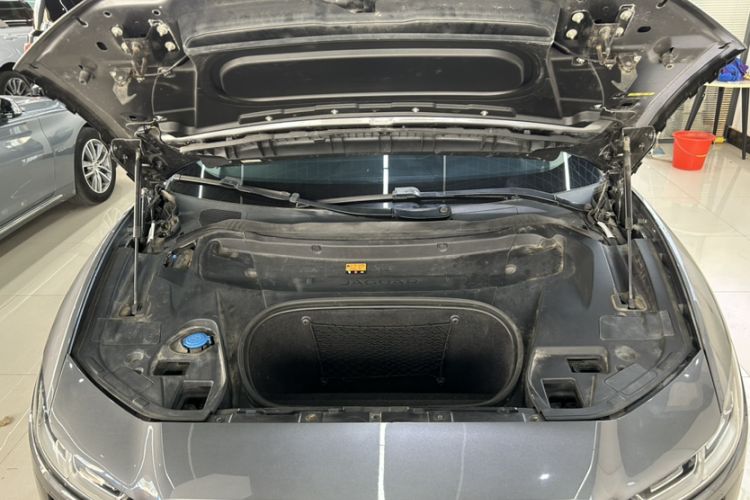 Used Jaguar I-PACE 2018 EV400 SE Engine Bay