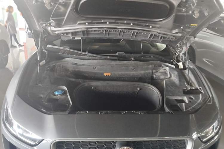 Used Jaguar I-PACE 2018 EV400 S Engine Bay