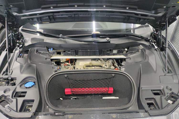 Used Jaguar I-PACE 2018 EV400 S Engine Bay