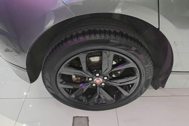 Used Jaguar I-PACE 2018 EV400 SE Exterior 5