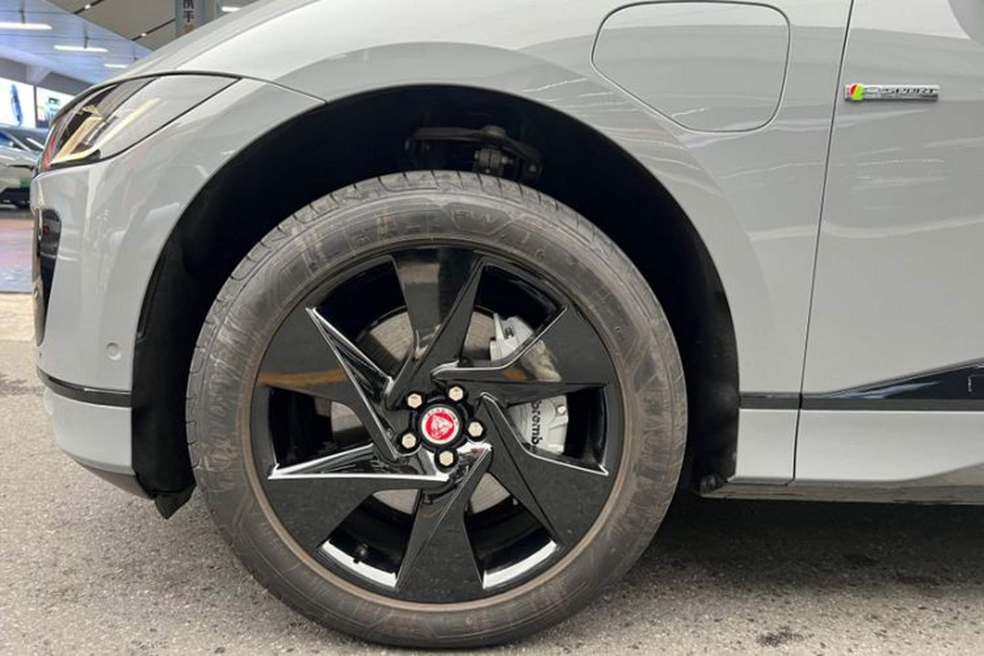 Used Jaguar I-PACE 2018 EV400 SE Exterior 9