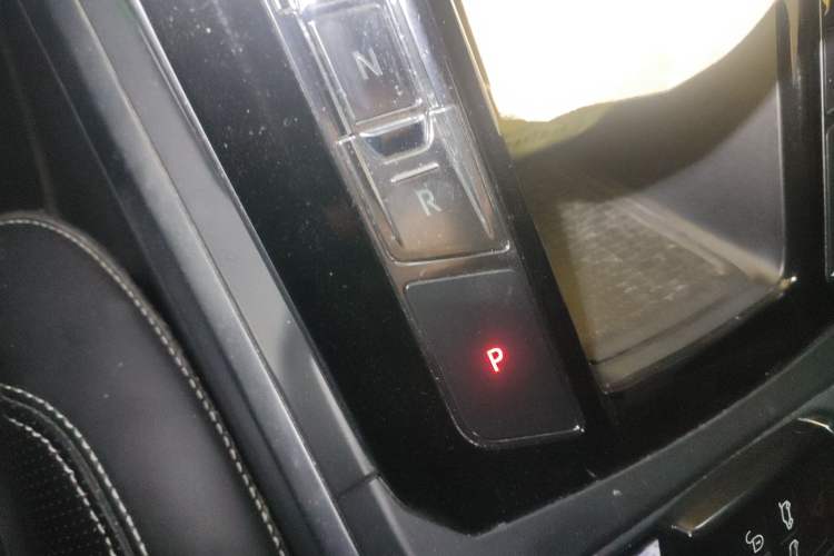 Used Jaguar I-PACE 2018 EV400 HSE Gear Lever