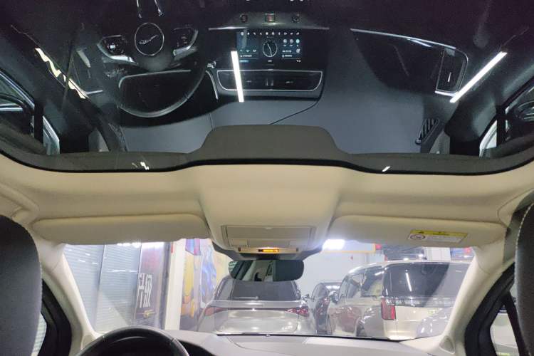 Used Jaguar I-PACE 2018 EV400 S Headliner
